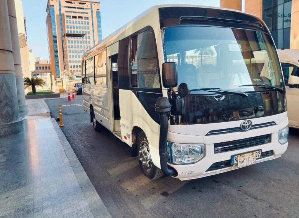 ايجار كوستر